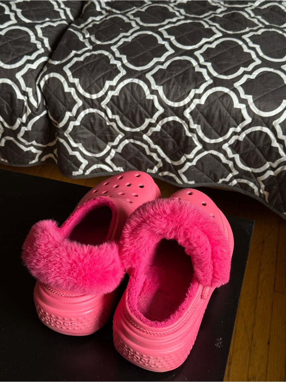 Pink platform crocs - Picture 5 of 8